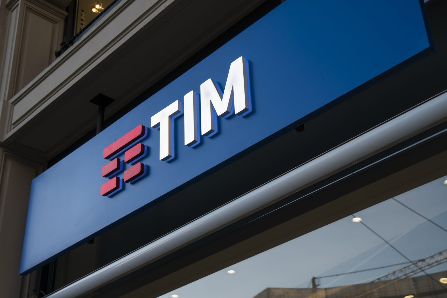 200 Go en 5G chez TIM pour 7,99 €/mois : l’offre immanquable pour changer d’opérateur — attention aux surprises !